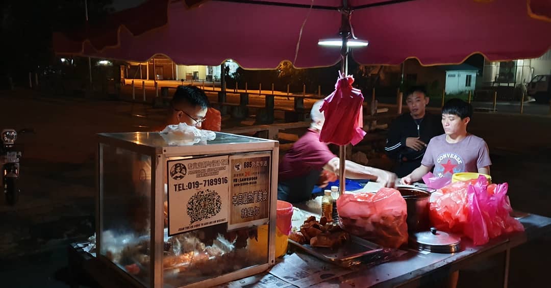 【居鑾 Kluang 特輯】凌晨雞飯：這個城鎮夜歸人的秘密儀式